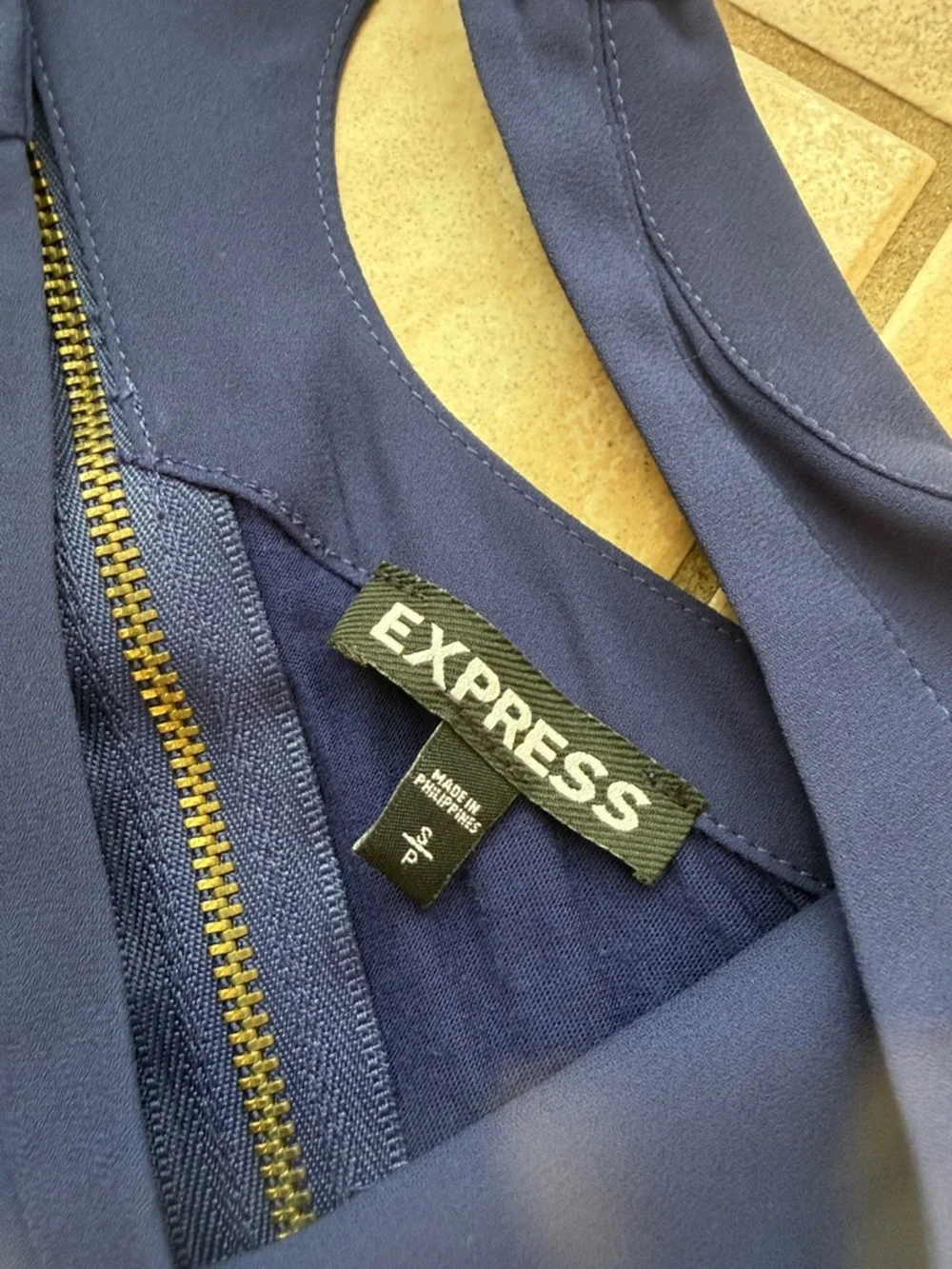 Express Navy Racerback Shell Tank with Back Zip - Picture 2 of 6
